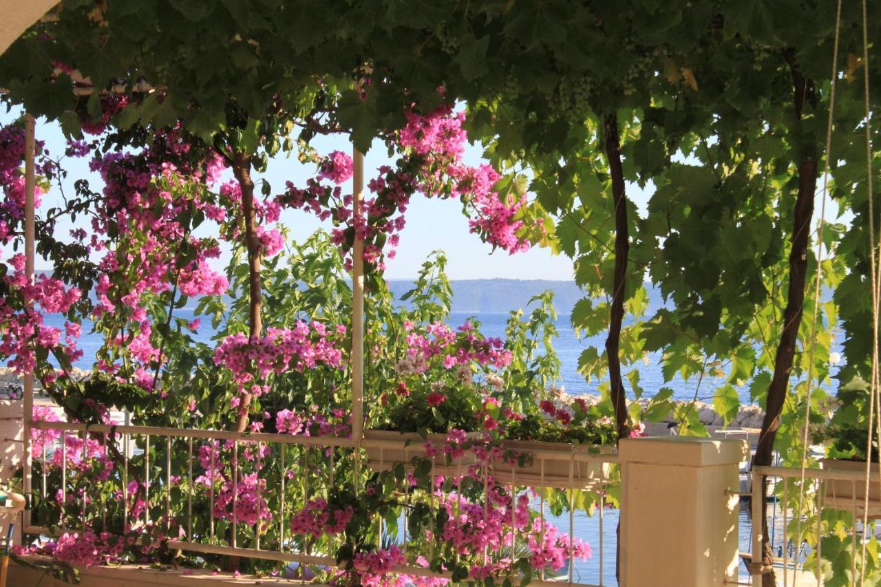 Apartments By The Sea Podgora, Makarska - 6596 Kültér fotó